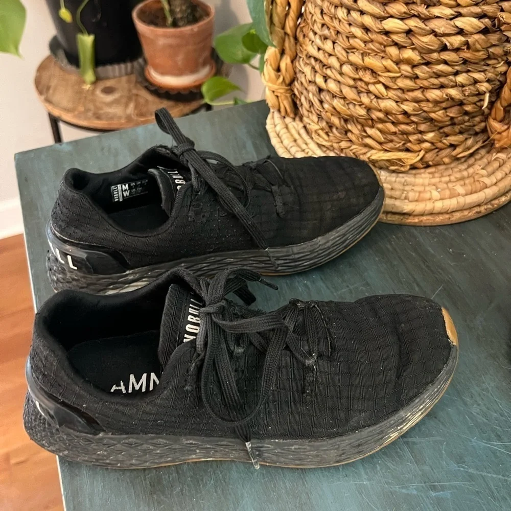 NOBULL women’s Allday Ripstop Runner Sneakers size 6.5 W/M 5